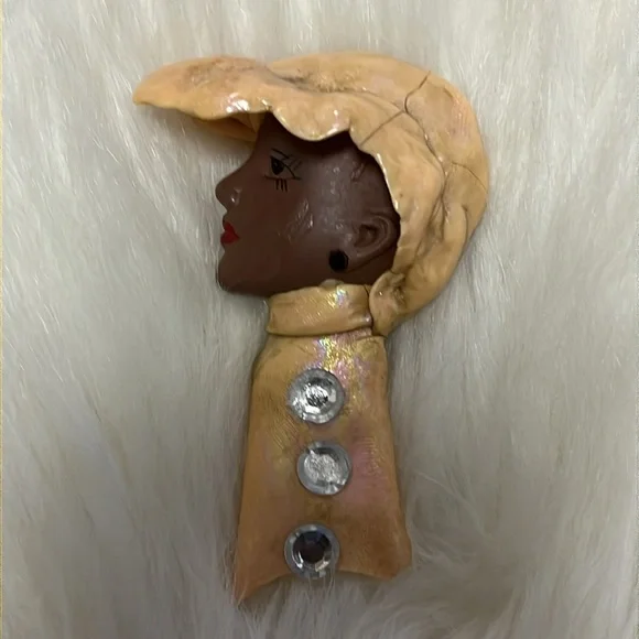 Hand Design Face Brooch Pendant